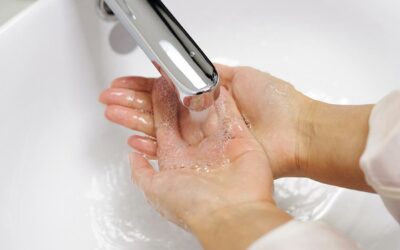 Waarom moet ik mijn huid 2x per dag reinigen ? Ook als je geen make-up gebruikt!